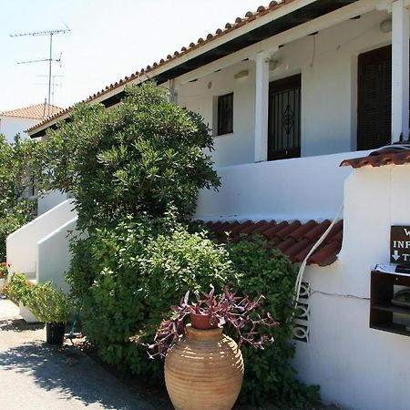 Ilias Apartments Methoni  Dış mekan fotoğraf