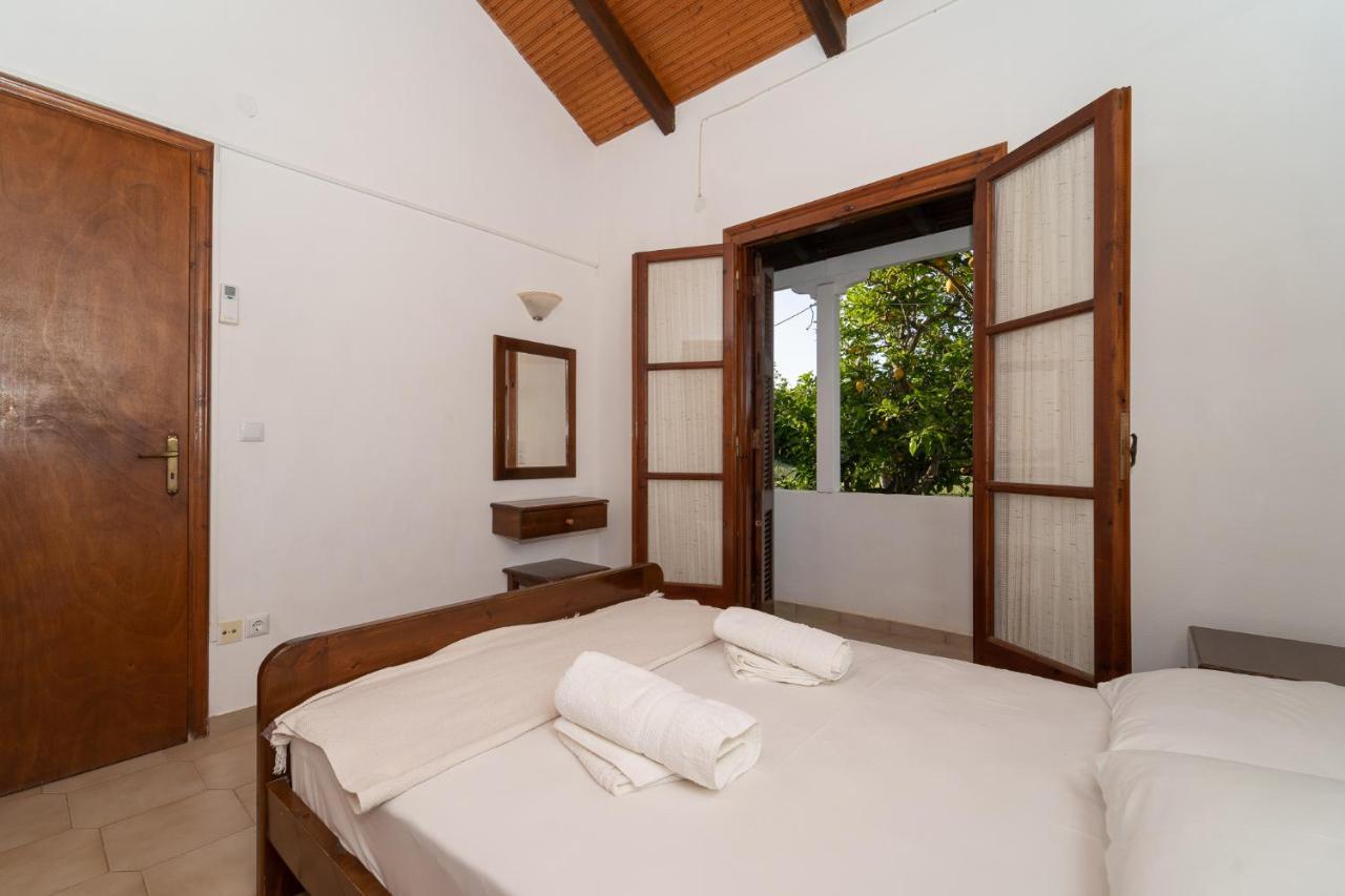 Ilias Apartments Methoni  Dış mekan fotoğraf