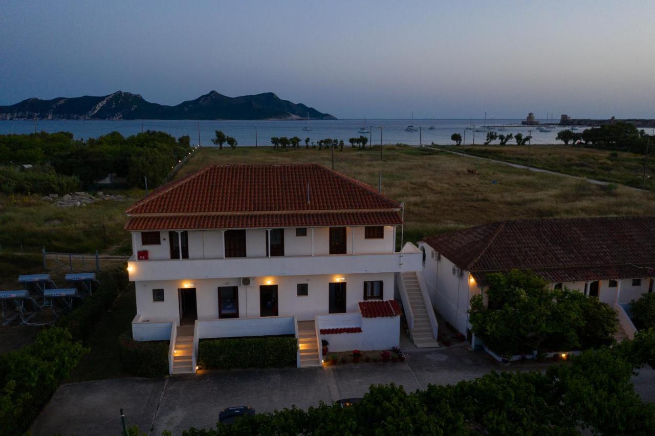 Ilias Apartments Methoni  Dış mekan fotoğraf
