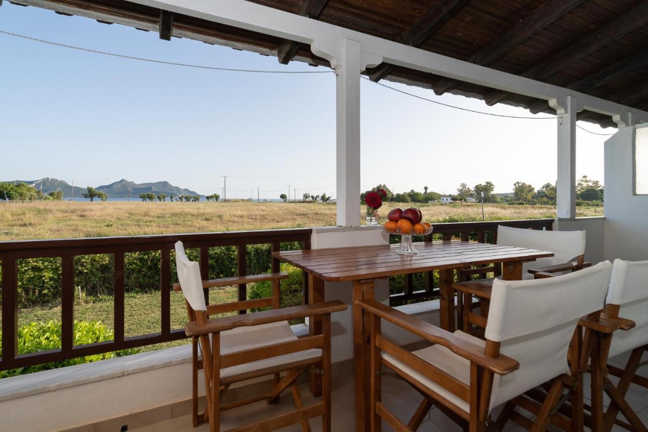 Ilias Apartments Methoni  Dış mekan fotoğraf