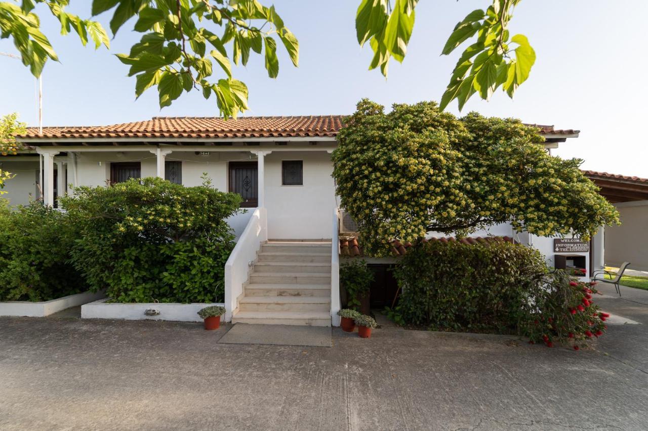 Ilias Apartments Methoni  Dış mekan fotoğraf