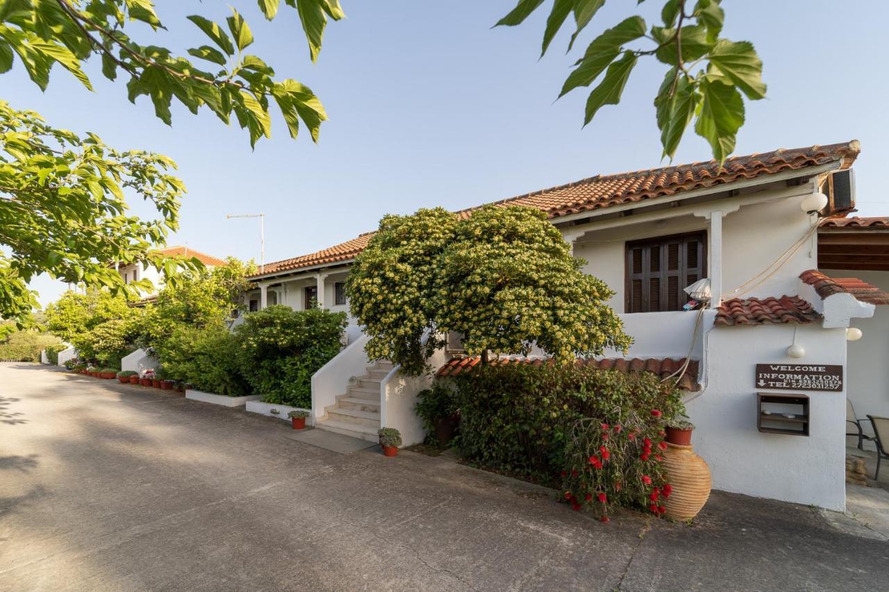 Ilias Apartments Methoni  Dış mekan fotoğraf