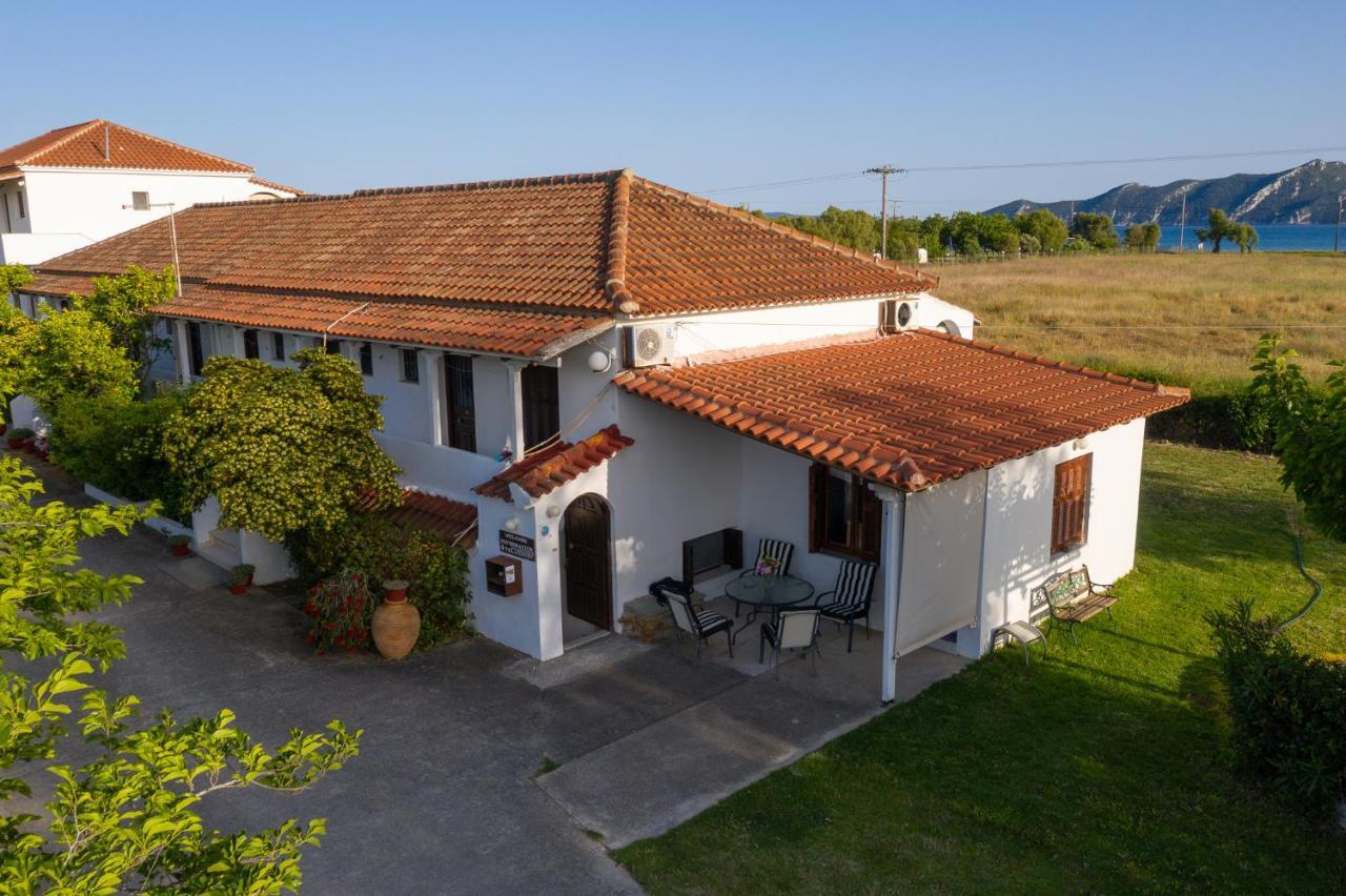 Ilias Apartments Methoni  Dış mekan fotoğraf